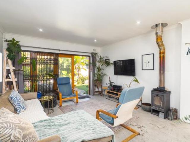 Townhouse for sale in Cape Town, Western Cape