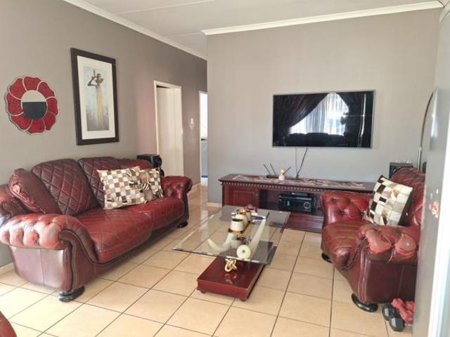Townhouse for sale in Witbank, Mpumalanga