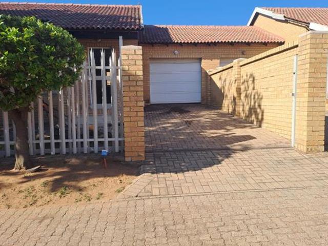 Townhouse for sale in Witbank, Mpumalanga
