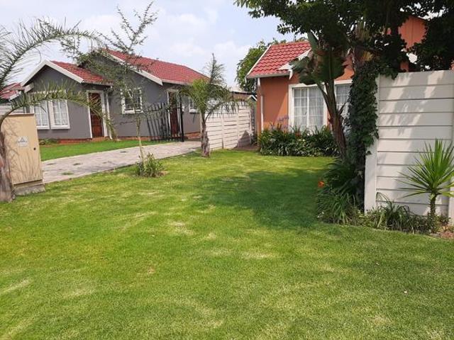 Townhouse for rent in Ekurhuleni, Gauteng