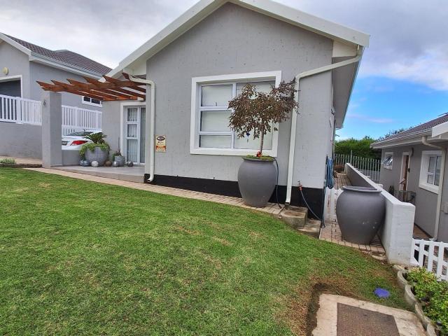 Townhouse for sale in Groot Brak Rivier, Western Cape