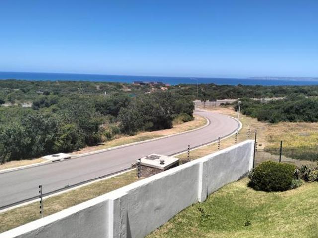 Townhouse for rent in Groot Brak Rivier, Western Cape