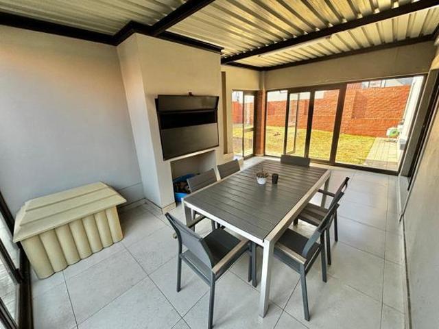 Townhouse for sale in Gert Sibande, Mpumalanga