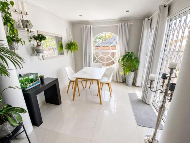 Townhouse for sale in Thaba Nchu, Free State