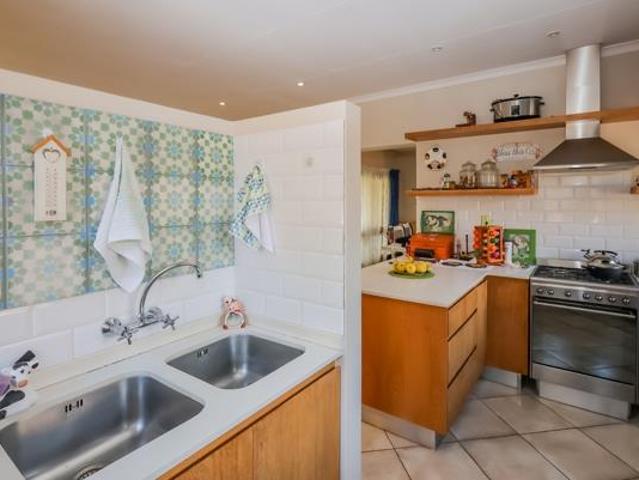 Townhouse for sale in North West