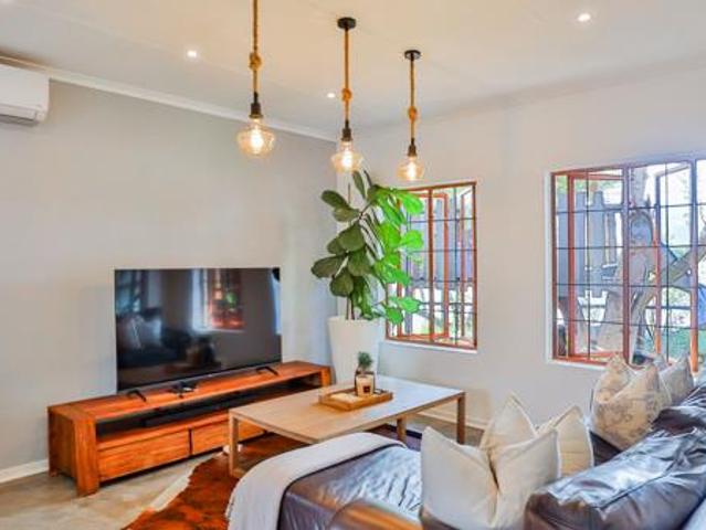 Townhouse for rent in North West