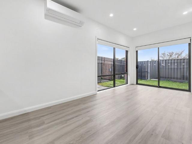 Townhouse for rent in Camerons Creek, Victoria