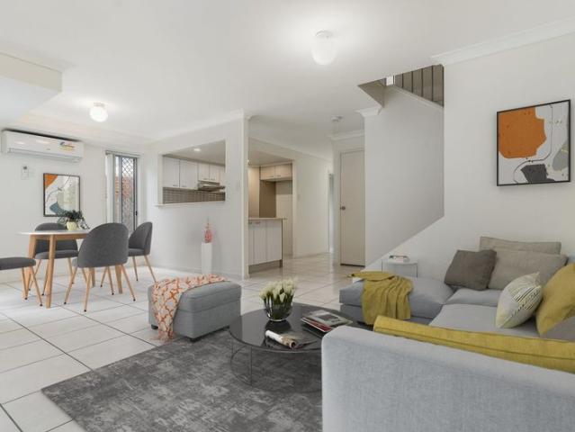 Townhouse for rent in Toombul, Queensland