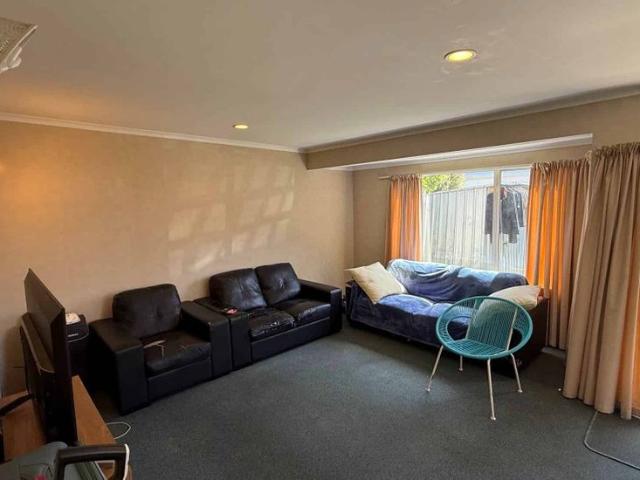 Townhouse for rent in Mount Maunganui