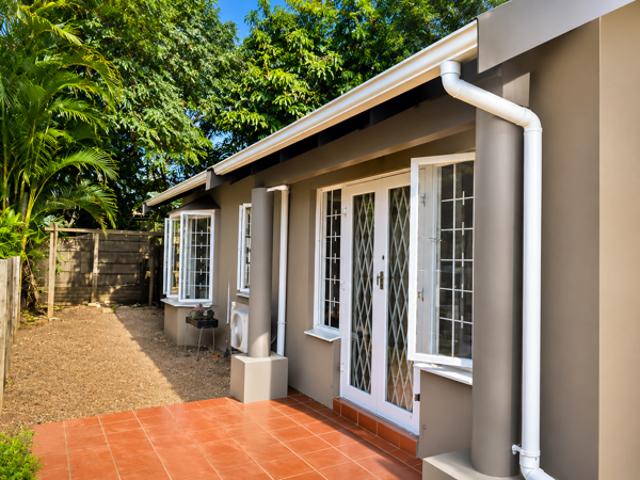 Townhouse for rent in Seaview, Kwazulu-natal