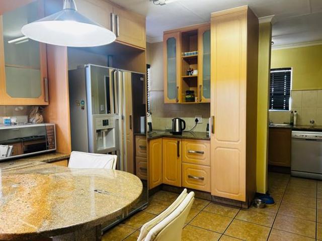 Townhouse for sale in Sedibeng, Gauteng