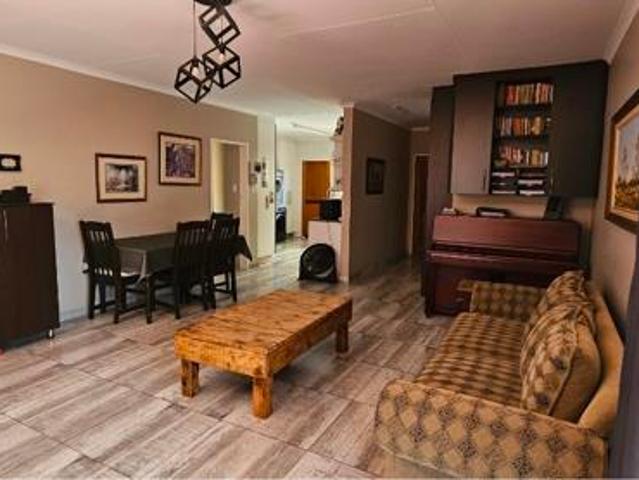 Townhouse for sale in Sedibeng, Gauteng
