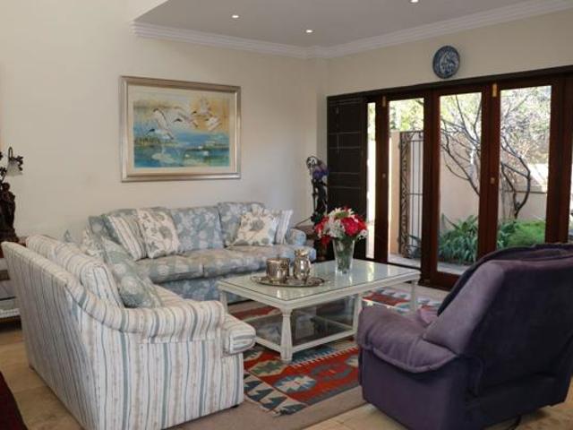 Townhouse for sale in Sedibeng, Gauteng