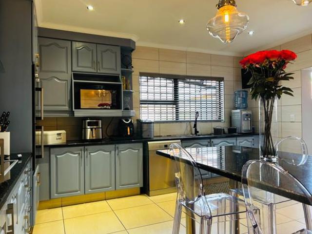 Townhouse for sale in Vereeniging, Emfuleni Local Municipality