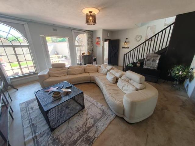 Townhouse for sale in Sedibeng, Gauteng