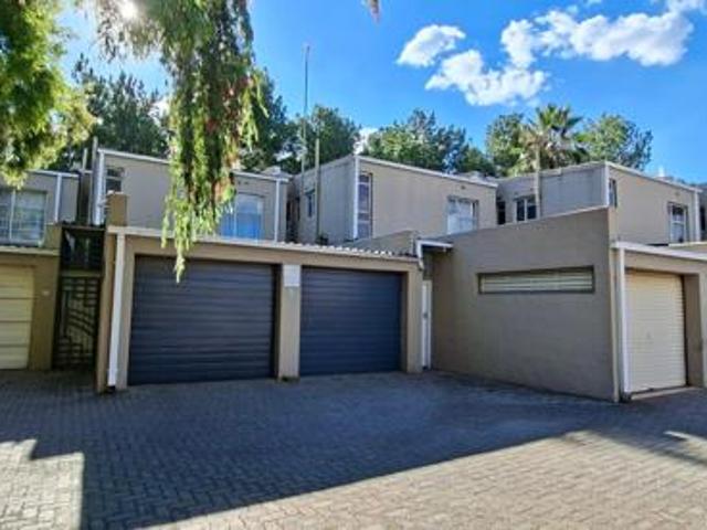 Townhouse for sale in Sedibeng, Gauteng