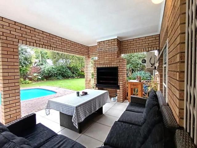 Townhouse for sale in Sedibeng, Gauteng