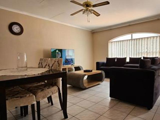 Townhouse for sale in Sedibeng, Gauteng