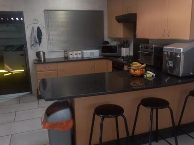 Townhouse for rent in Sedibeng, Gauteng