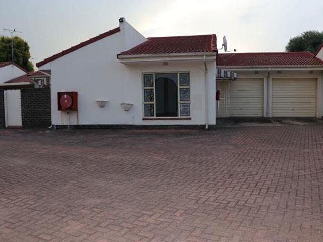 Townhouse for sale in Sedibeng, Gauteng