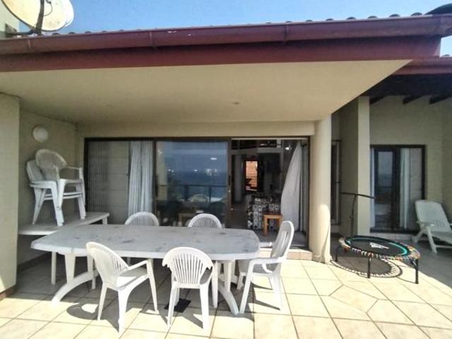 Townhouse for rent in Princess Grant, Kwazulu-natal