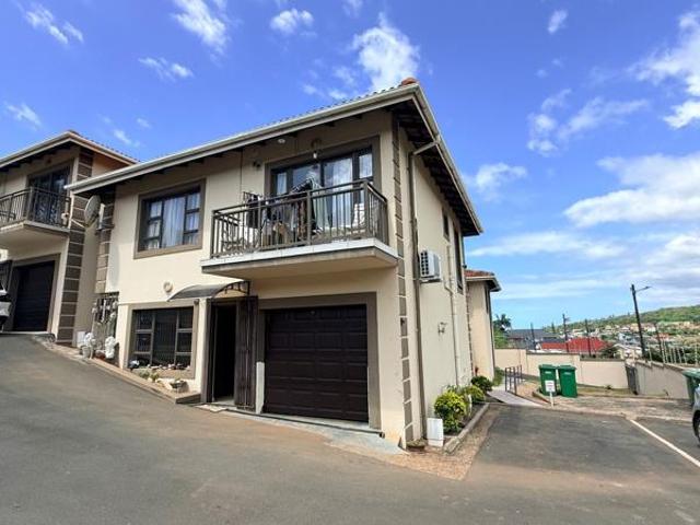 Townhouse for sale in Tongaat Beach, Kwazulu-natal