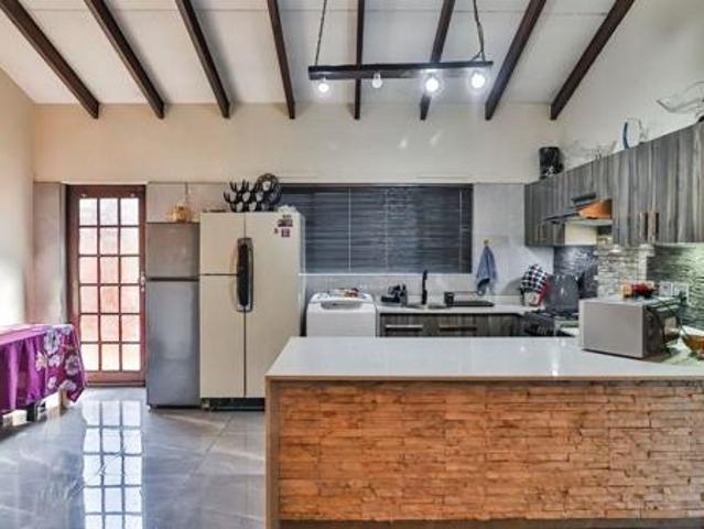 Townhouse for sale in Umgungundlovu, Kwazulu-natal