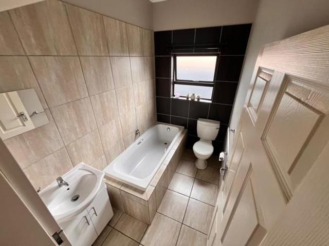 Townhouse for sale in Gert Sibande, Mpumalanga