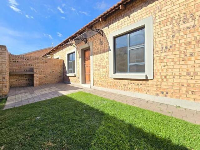 Townhouse for sale in Gert Sibande, Mpumalanga