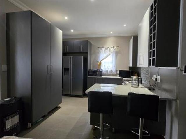 Townhouse for sale in Gert Sibande, Mpumalanga