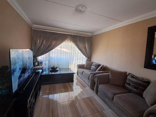Townhouse for sale in Johannesburg