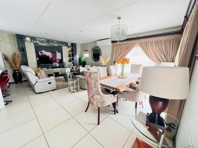 Townhouse for sale in Seshego, Limpopo