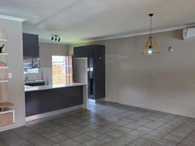 Townhouse for rent in Tzaneen, Greater Tzaneen Local Municipality