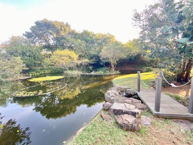 Townhouse for sale in Umdloti, Kwazulu-natal