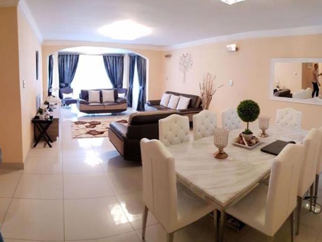 Townhouse for rent in Seaview, Kwazulu-natal
