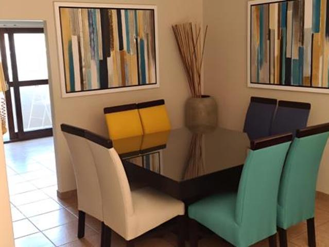 Townhouse for rent in Seaview, Kwazulu-natal