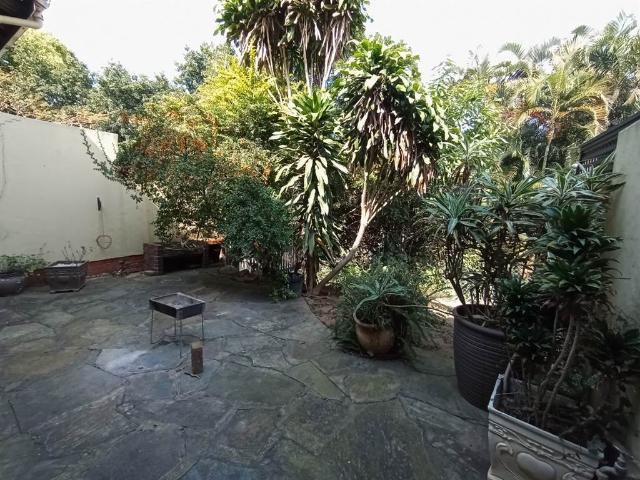 Townhouse for sale in Seaview, Kwazulu-natal