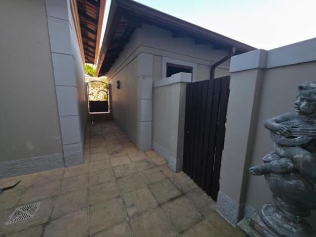 Townhouse for sale in Princess Grant, Kwazulu-natal