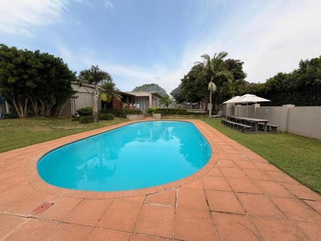 Townhouse for rent in Princess Grant, Kwazulu-natal