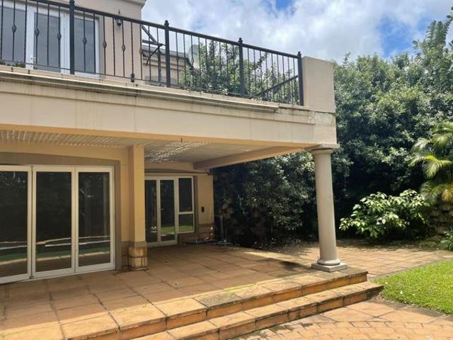 Townhouse for sale in Seaview, Kwazulu-natal