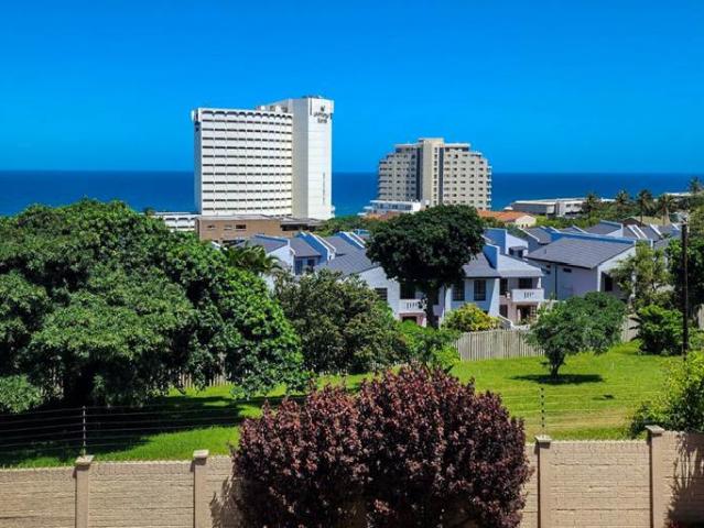 Townhouse for sale in Seaview, Kwazulu-natal