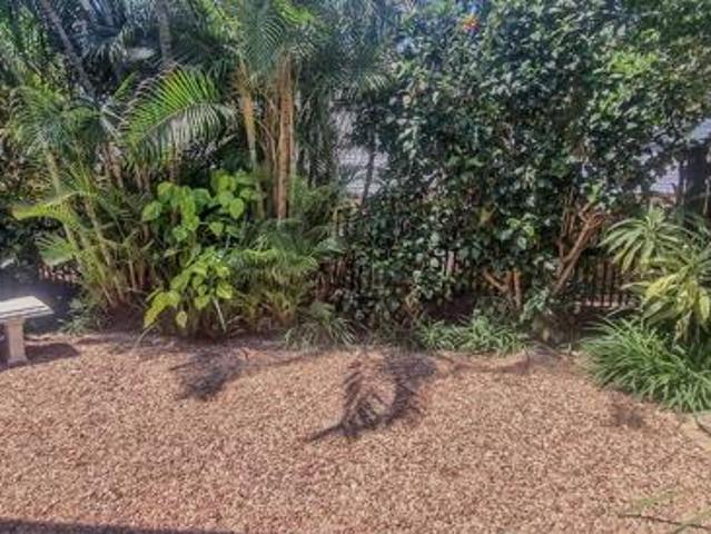 Townhouse for rent in Seaview, Kwazulu-natal