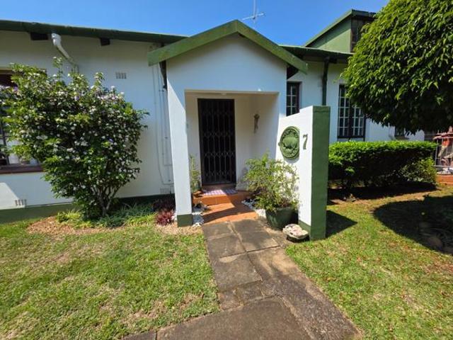 Townhouse for sale in Port Shepstone, Hibiscus Coast Local Municipality