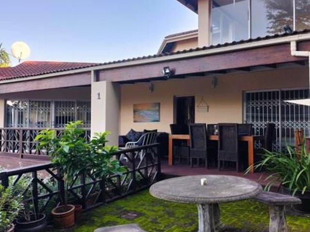Townhouse for sale in Ugu District Municipality, Kwazulu-natal