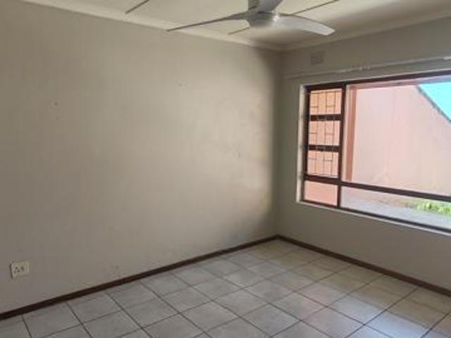 Townhouse for sale in Ugu District Municipality, Kwazulu-natal