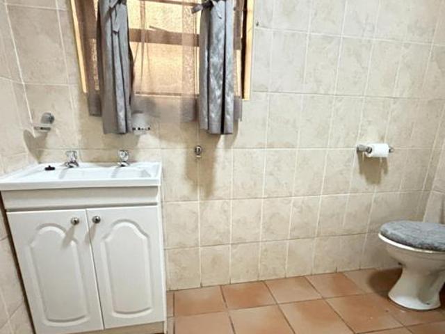 Townhouse for rent in Oranjeville, Free State