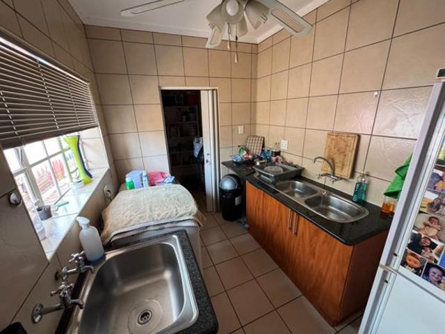 Townhouse for sale in Potchefstroom, Tlokwe Local Municipality