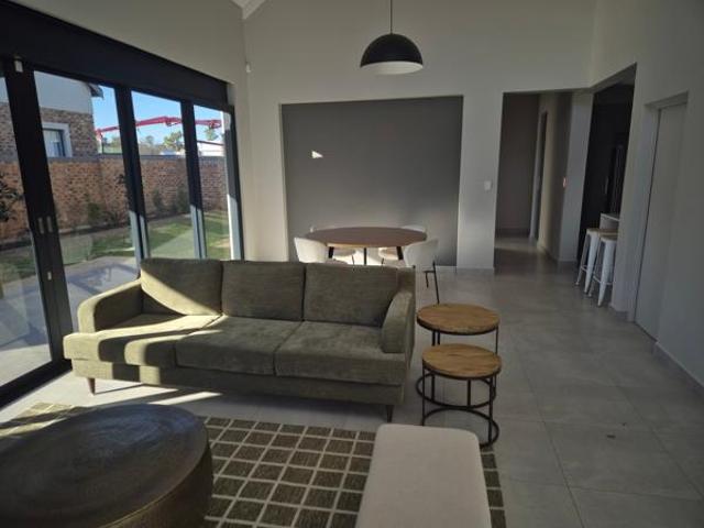 Townhouse for rent in Dr Kenneth Kaunda, North West