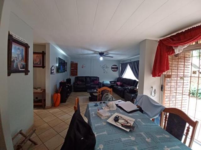 Townhouse for sale in Sedibeng, Gauteng