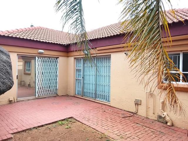 Townhouse for sale in Sedibeng, Gauteng